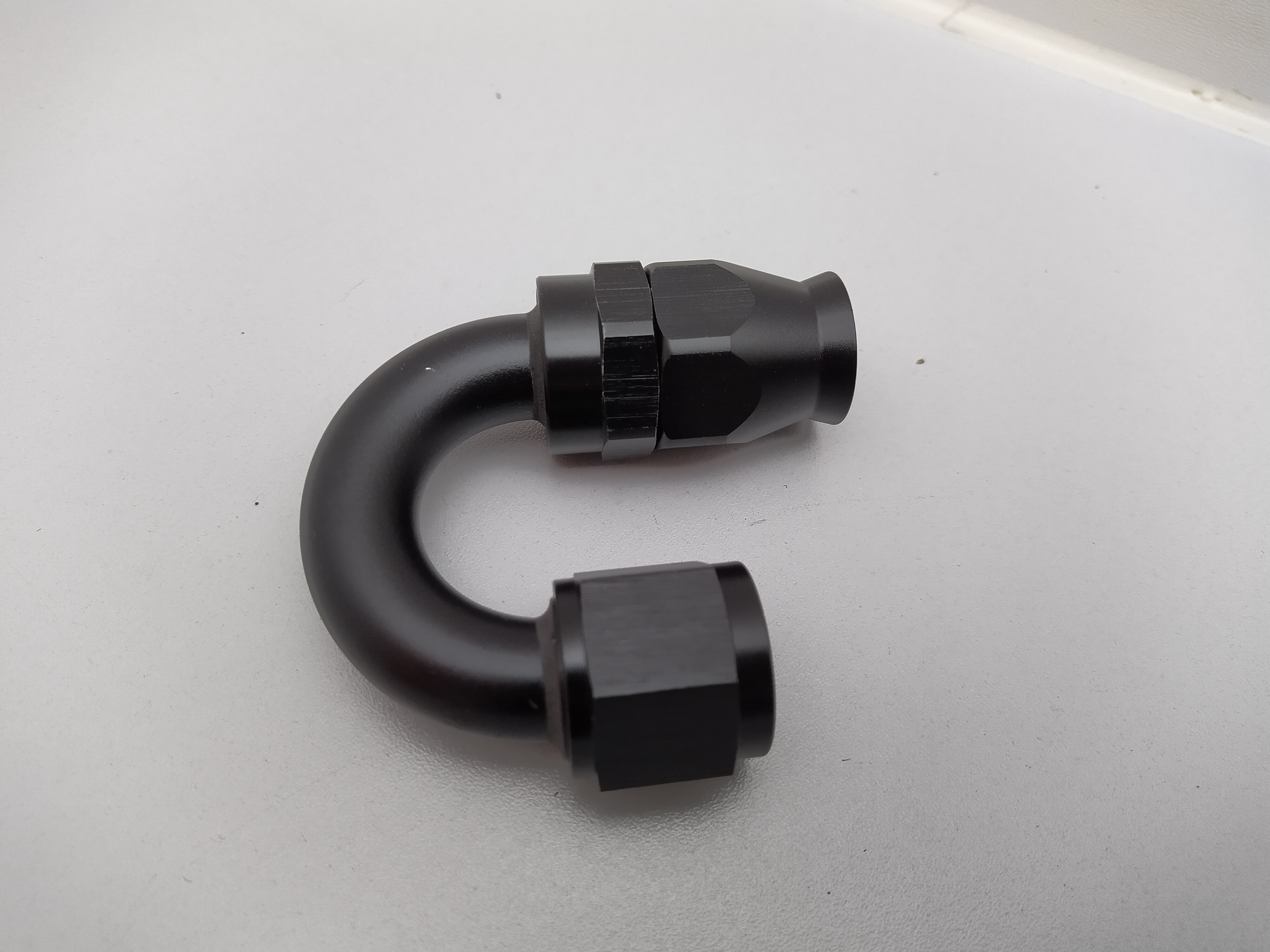 PTFE Alu-Fitting schwarz AN10 Dash 10 180°